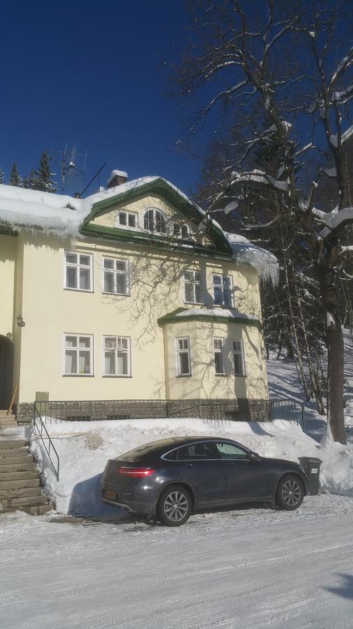 Hotel Olivin Kytlice Extérieur photo