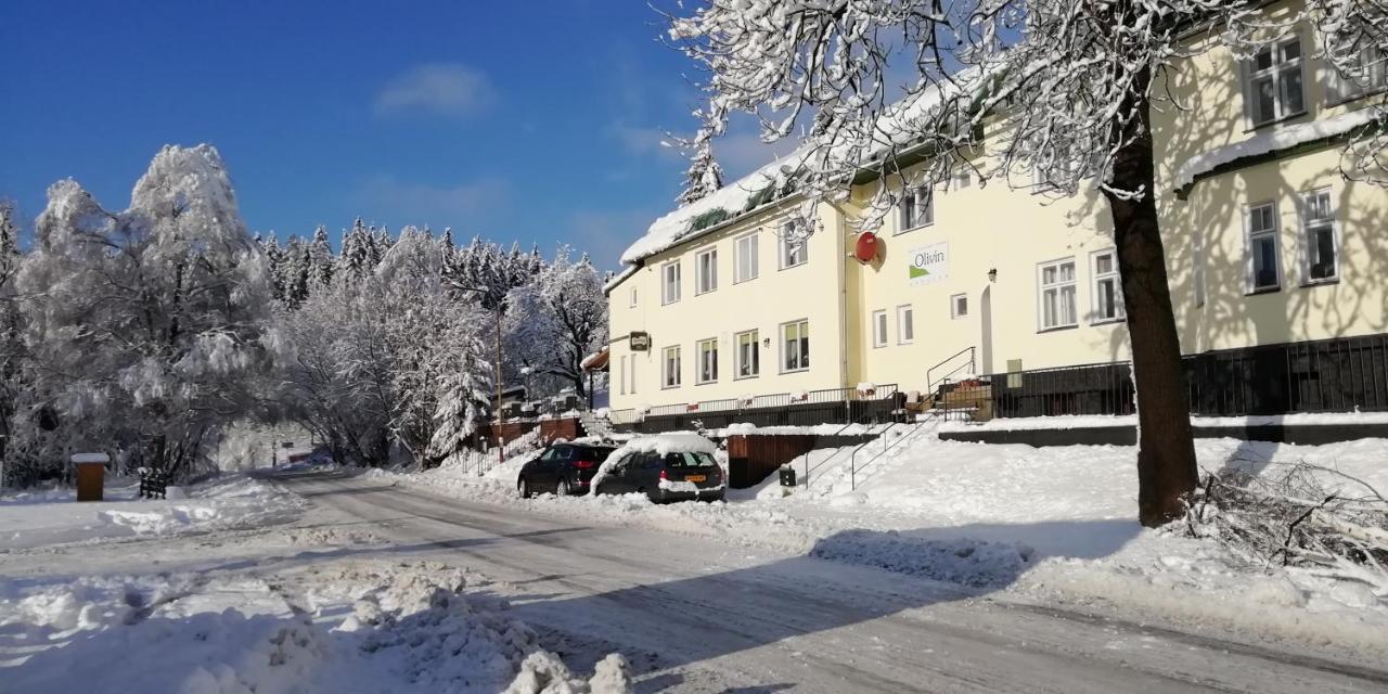 Hotel Olivin Kytlice Extérieur photo
